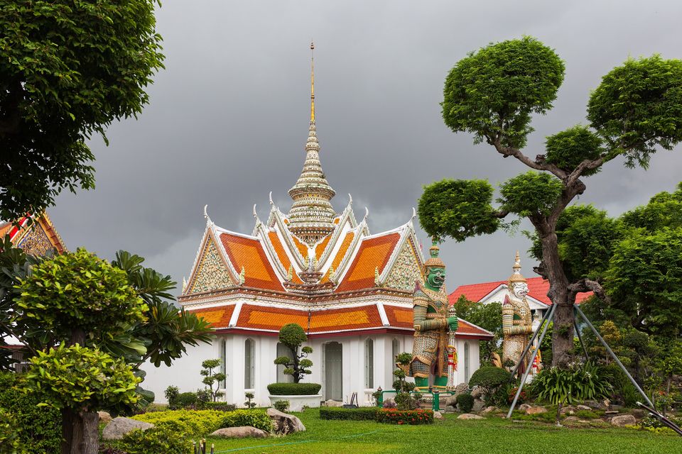 Wat Arun Tapınağı'nın ibadet salonu, Bangkok
