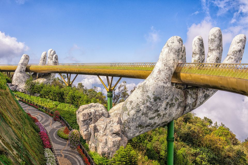 Ba Na Tepeleri'nde Altın Köprü (Golden Bridge), Da Nang