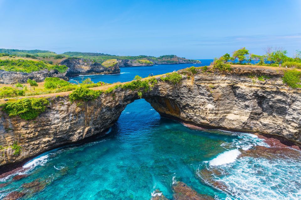 Nusa Penida'da Broken Beach doğal kaya kemeri, Bali